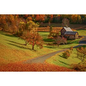 Winding Past the Barns – Schwartz Wallpaper Wall Mural