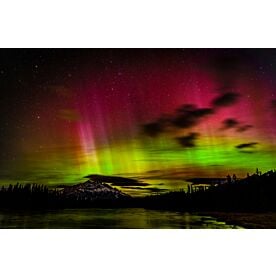 Cascade Mountains Aurora Borealis 7617 Wallpaper Wall Mural