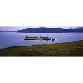 Floating Green at Coeur d Alene Resort Course Wallpaper Wall Mural